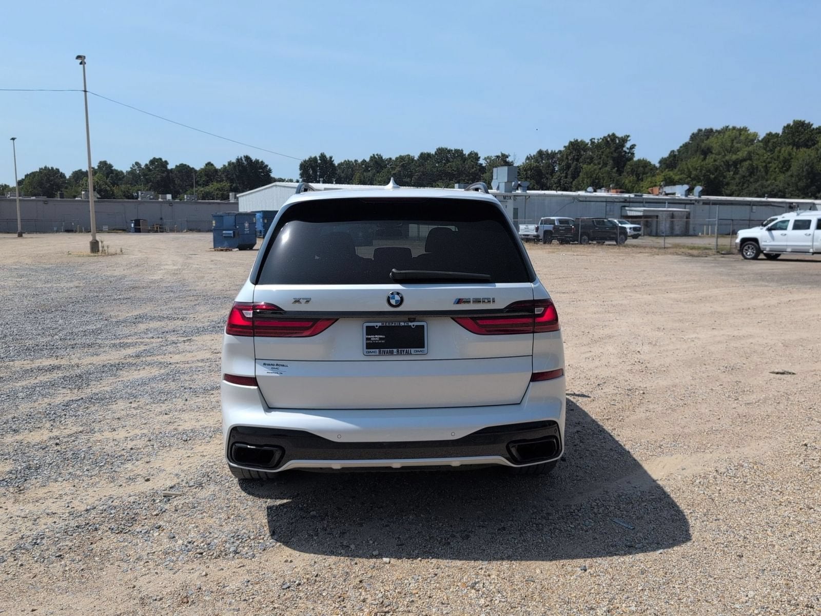 2022 BMW X7 M50i