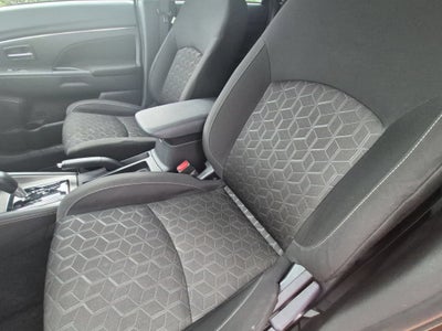 2024 Mitsubishi Outlander Sport S