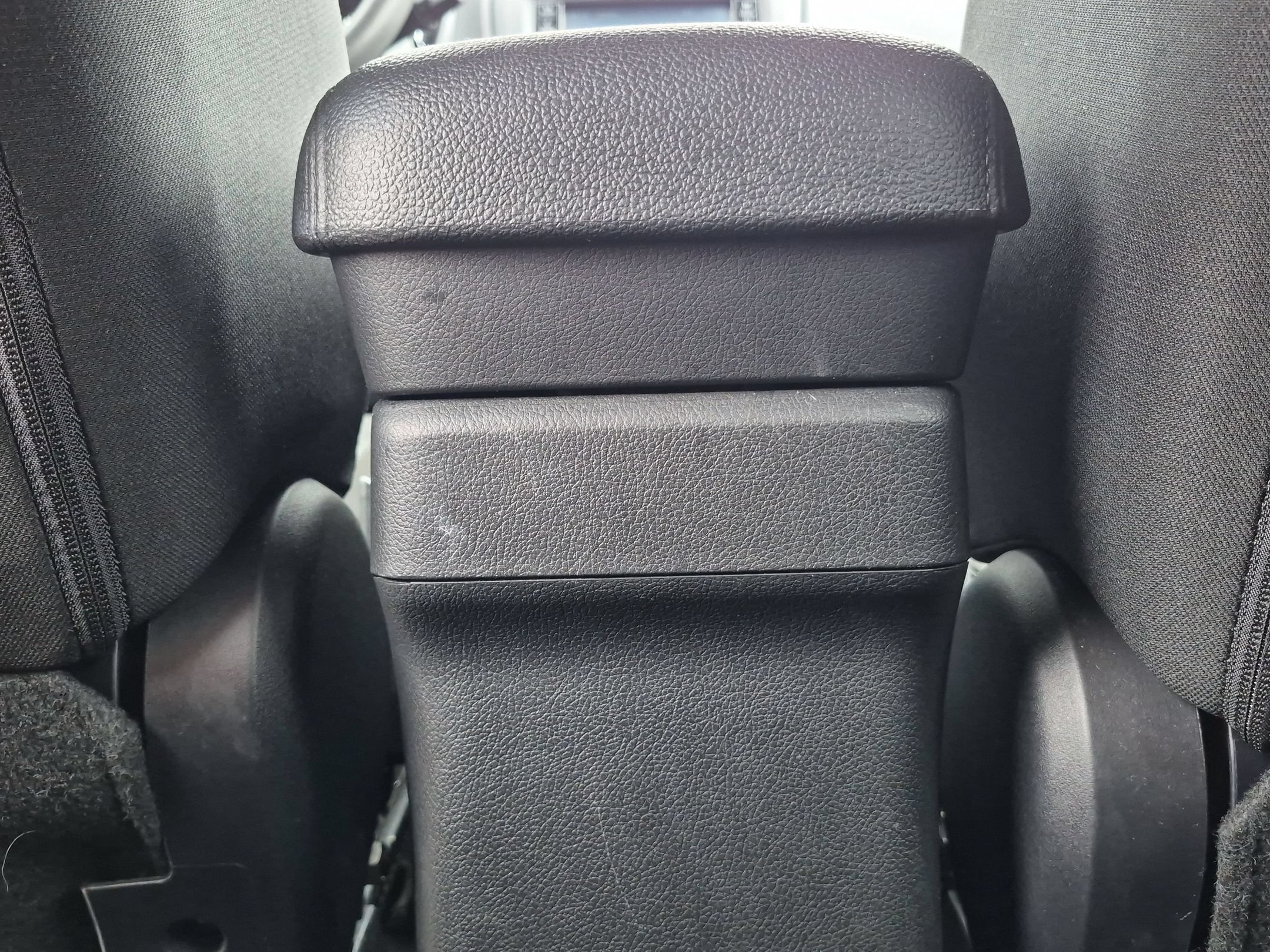 2024 Mitsubishi Outlander Sport S
