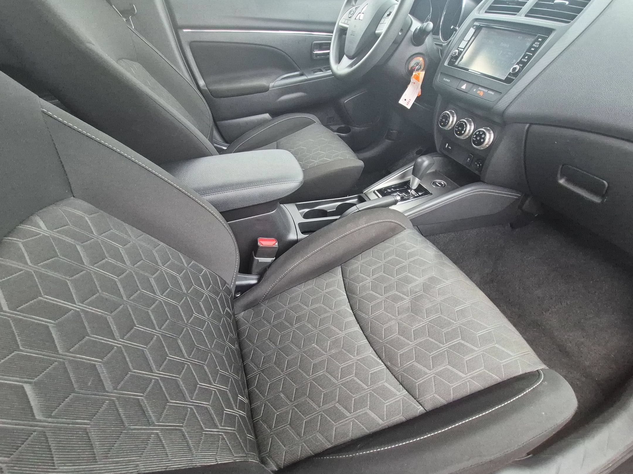 2024 Mitsubishi Outlander Sport S