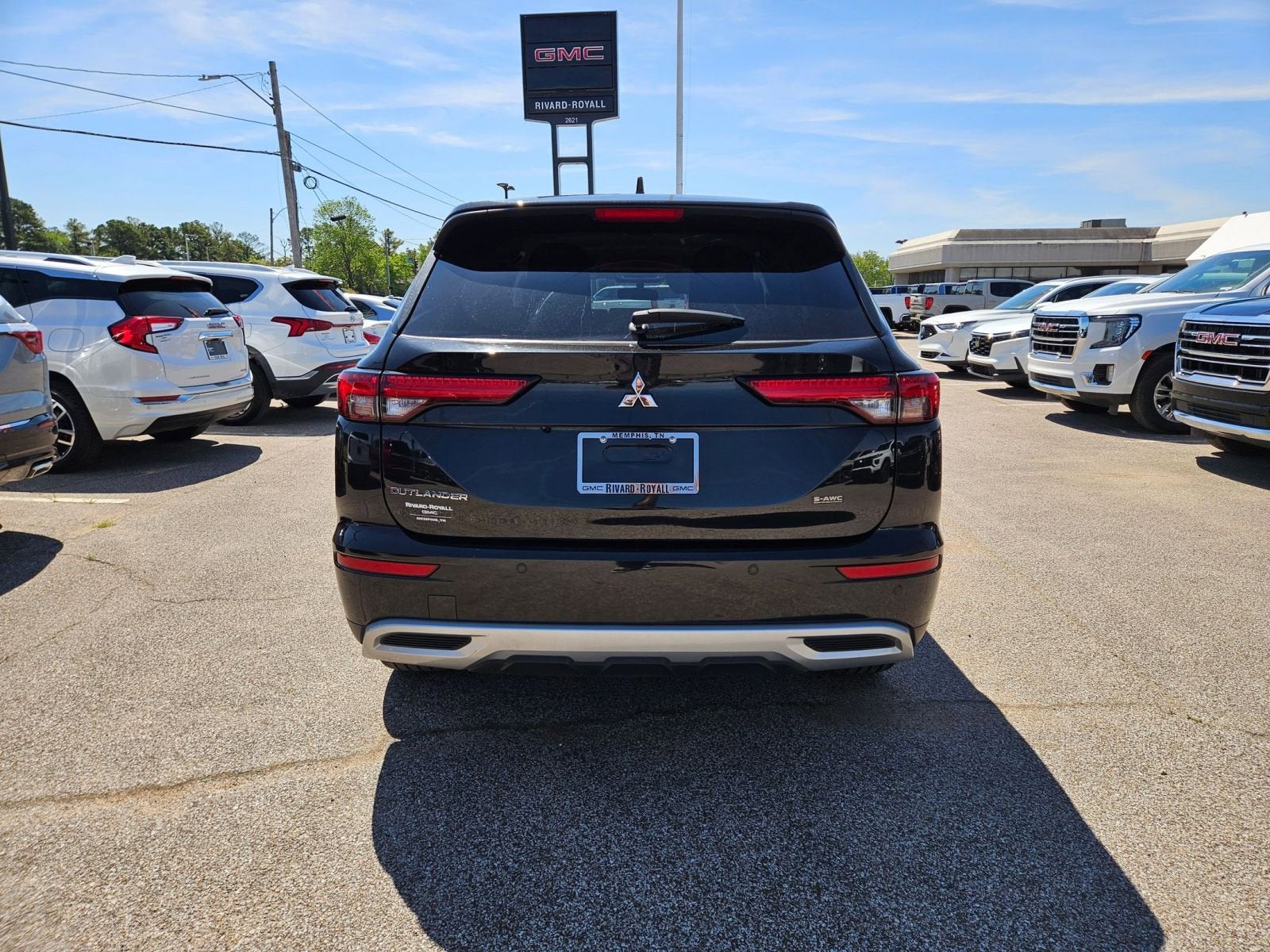 2024 Mitsubishi Outlander SE