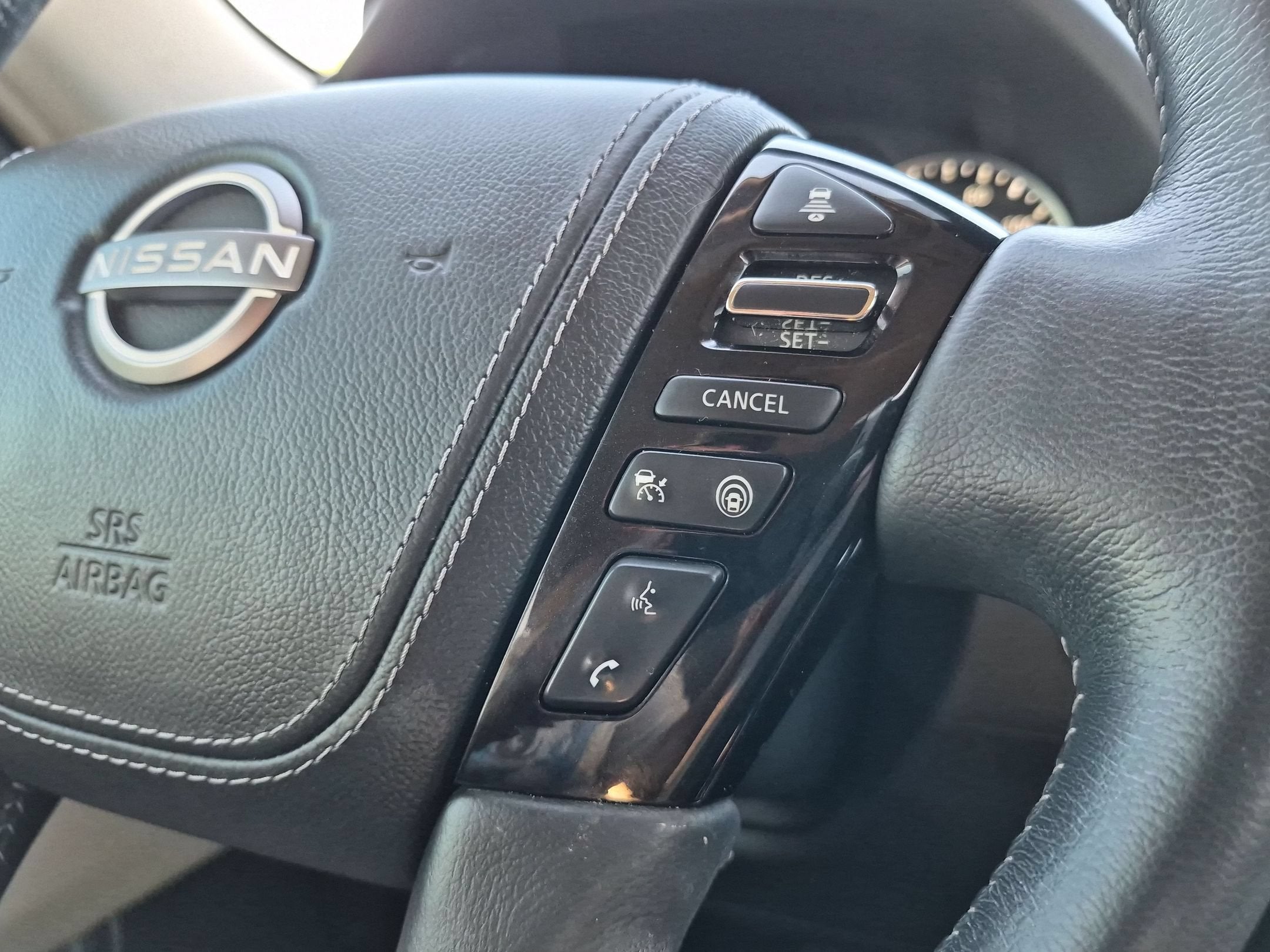 2024 Nissan Armada Platinum 2WD