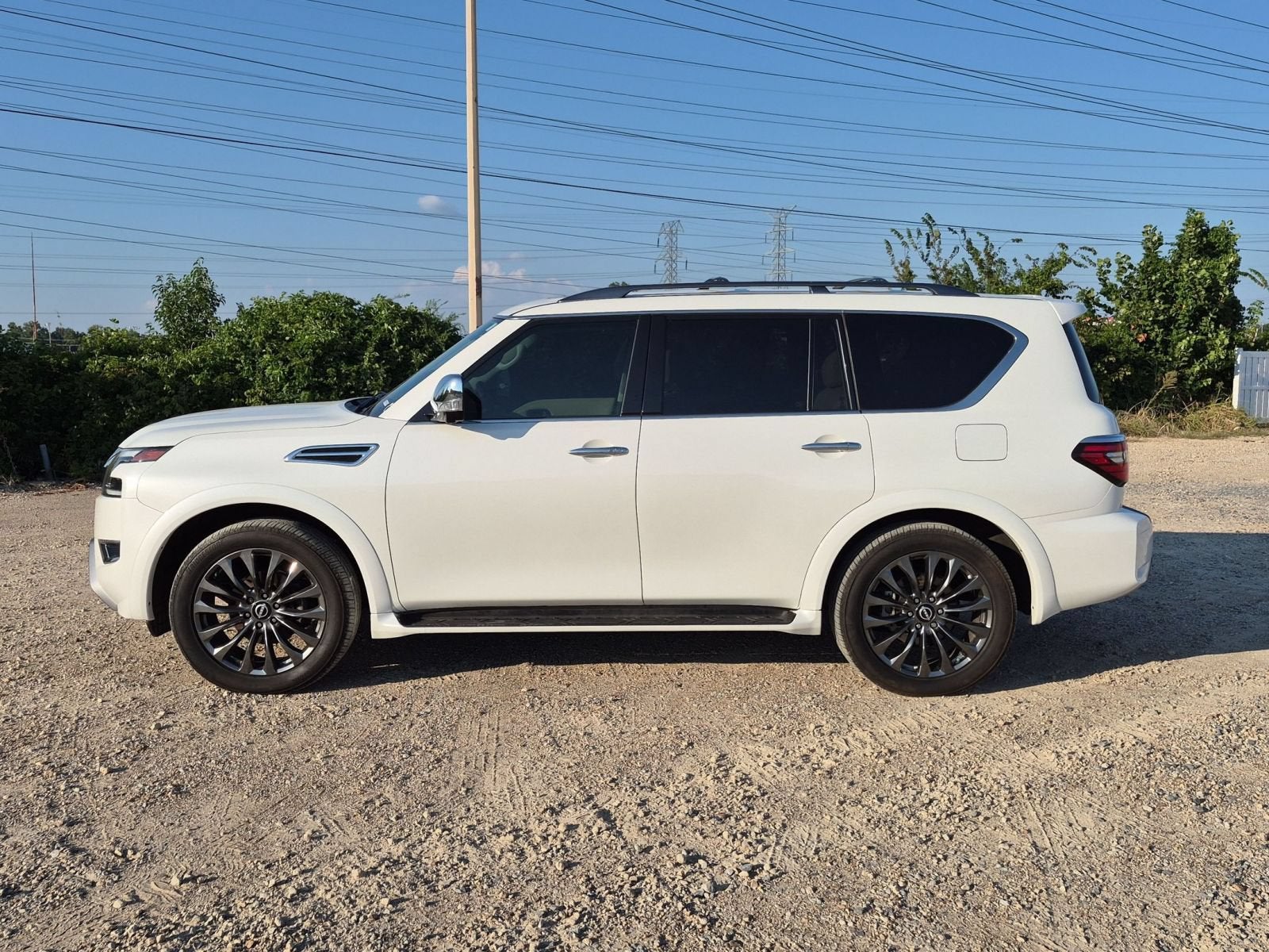 2024 Nissan Armada Platinum 2WD