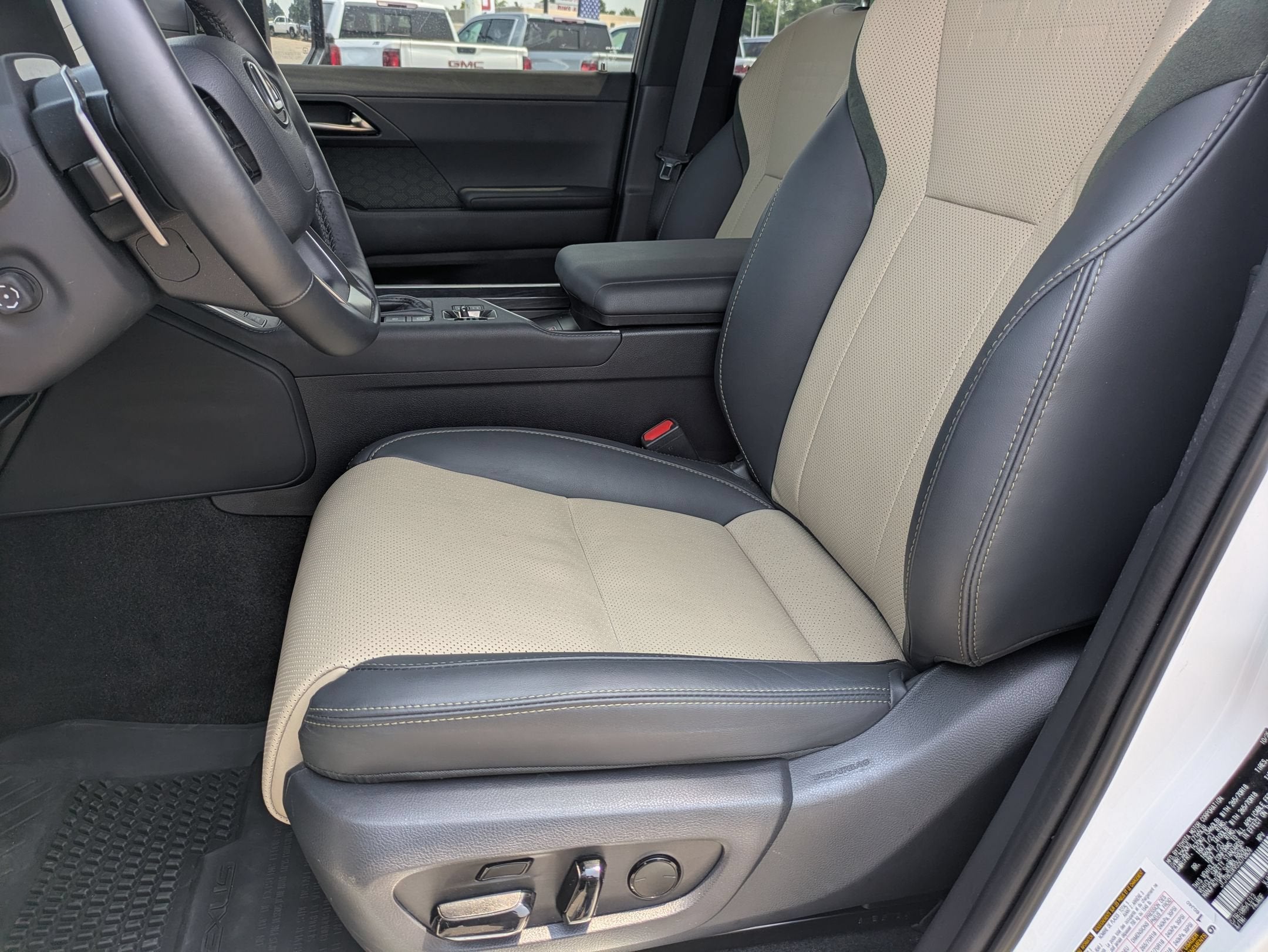 2025 Lexus GX GX 550 Premium