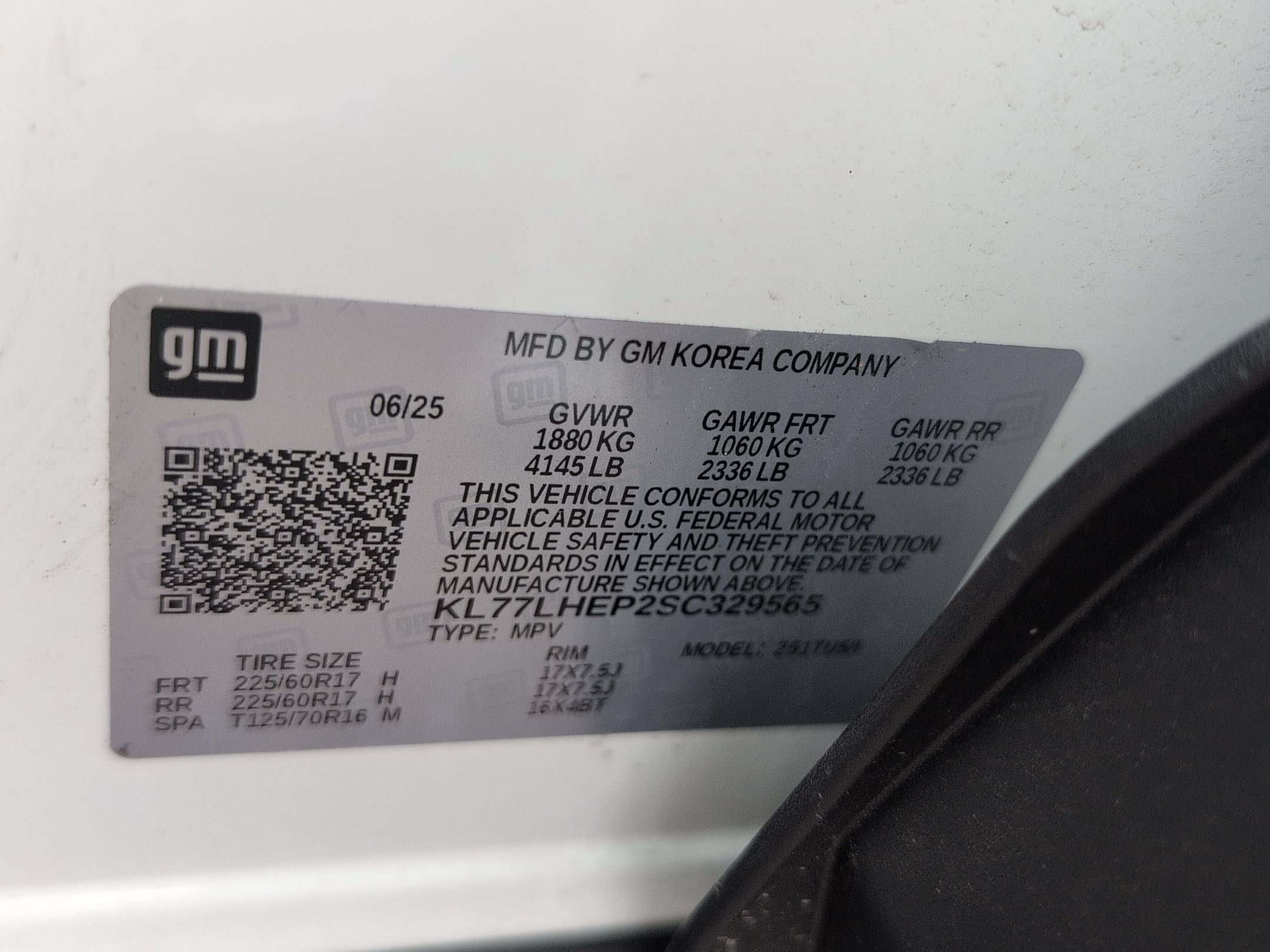 2025 Chevrolet Trax LT