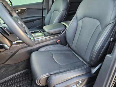 2025 Audi Q7 Prestige 55 TFSI quattro Tiptronic