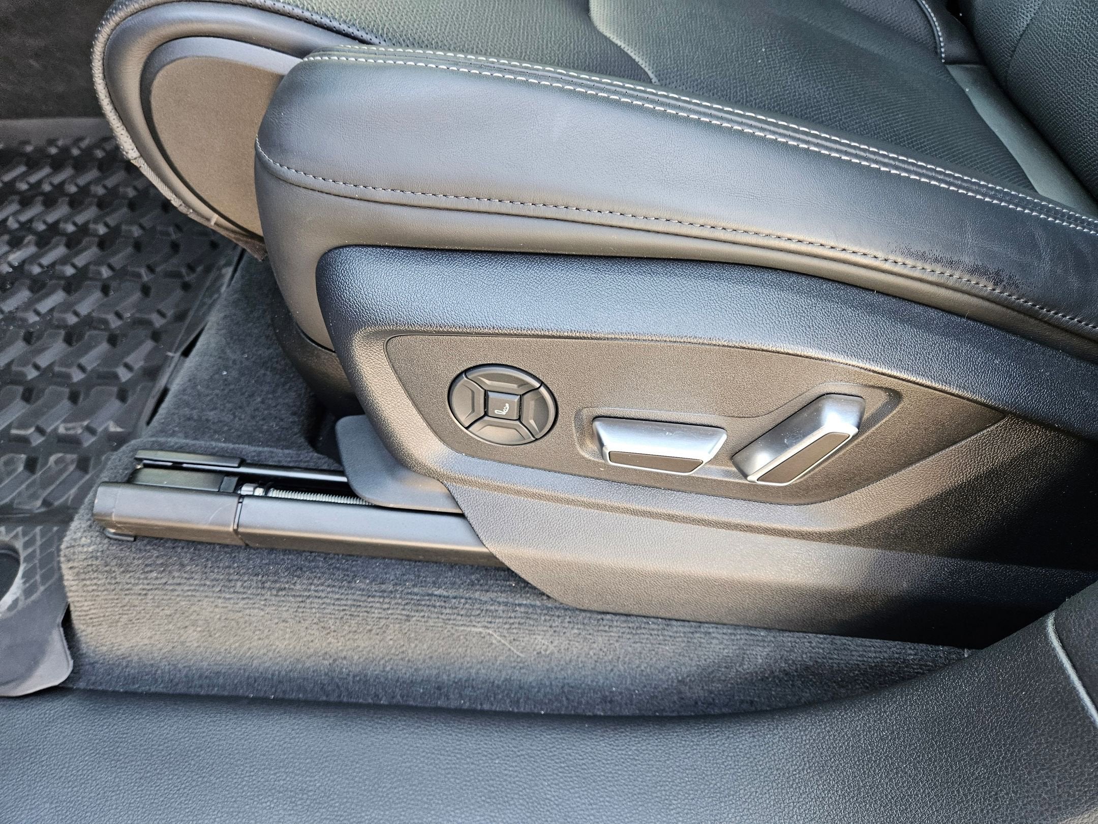 2025 Audi Q7 Prestige 55 TFSI quattro Tiptronic