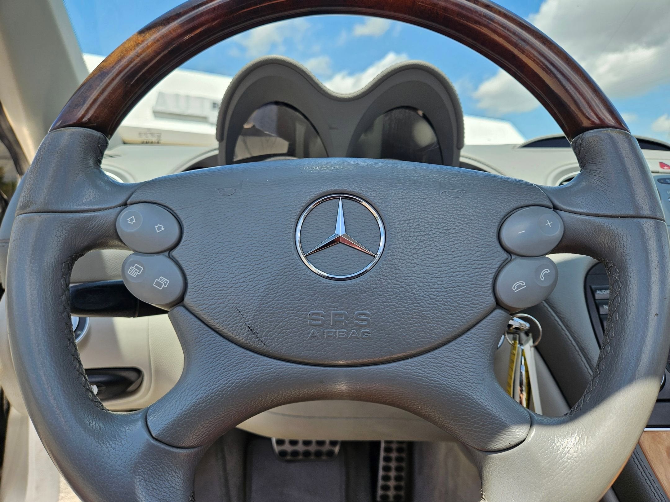 2007 Mercedes-Benz SL-Class 5.5L V8
