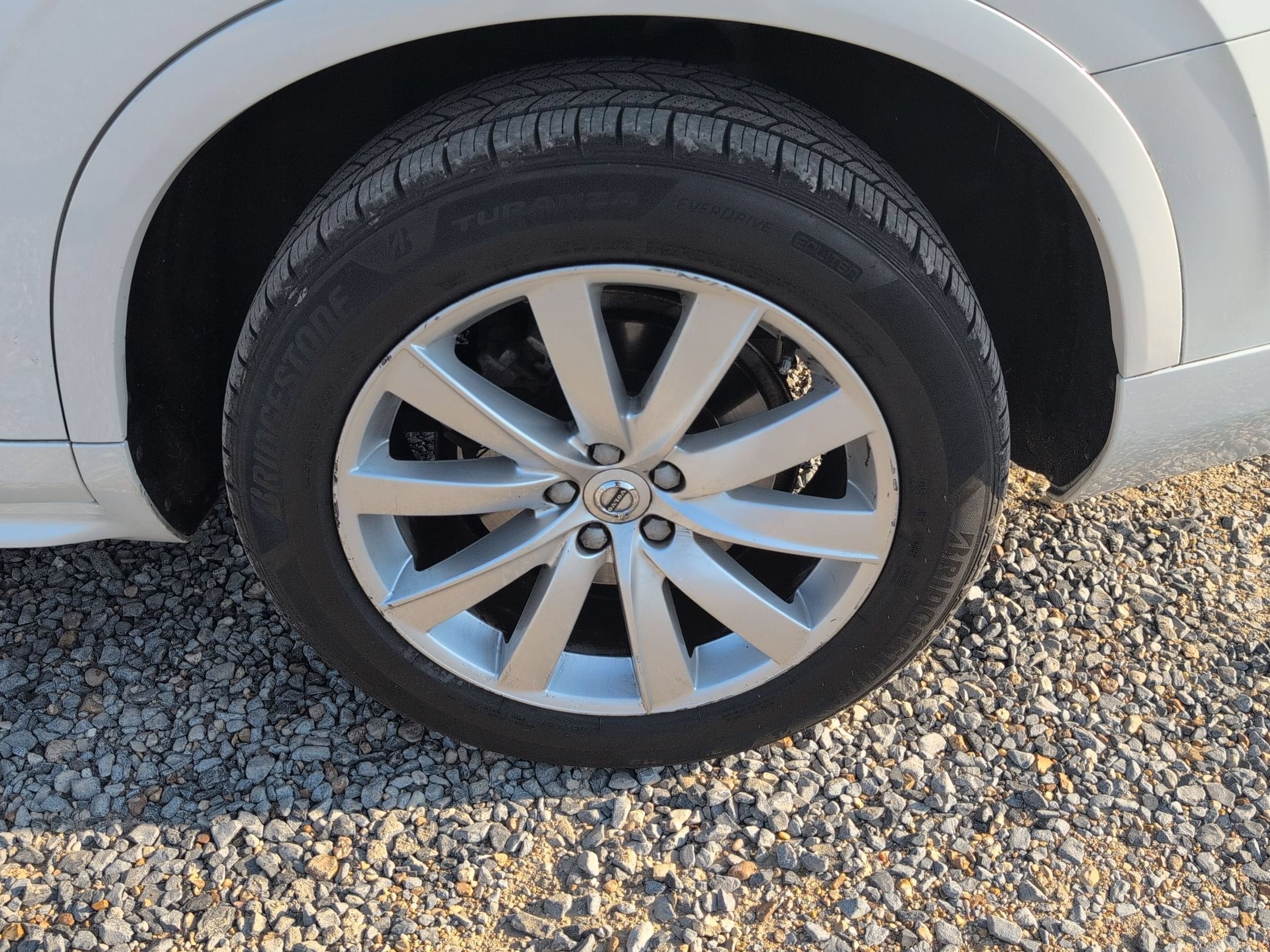 2019 Volvo XC90 Momentum