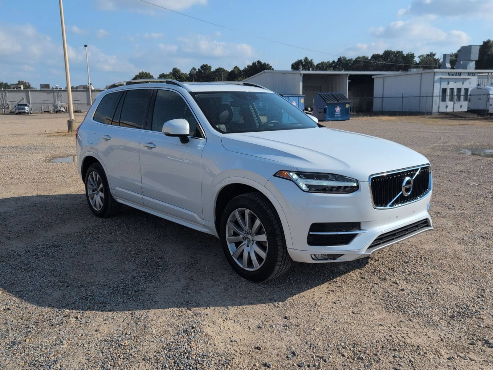 2019 Volvo XC90 Momentum