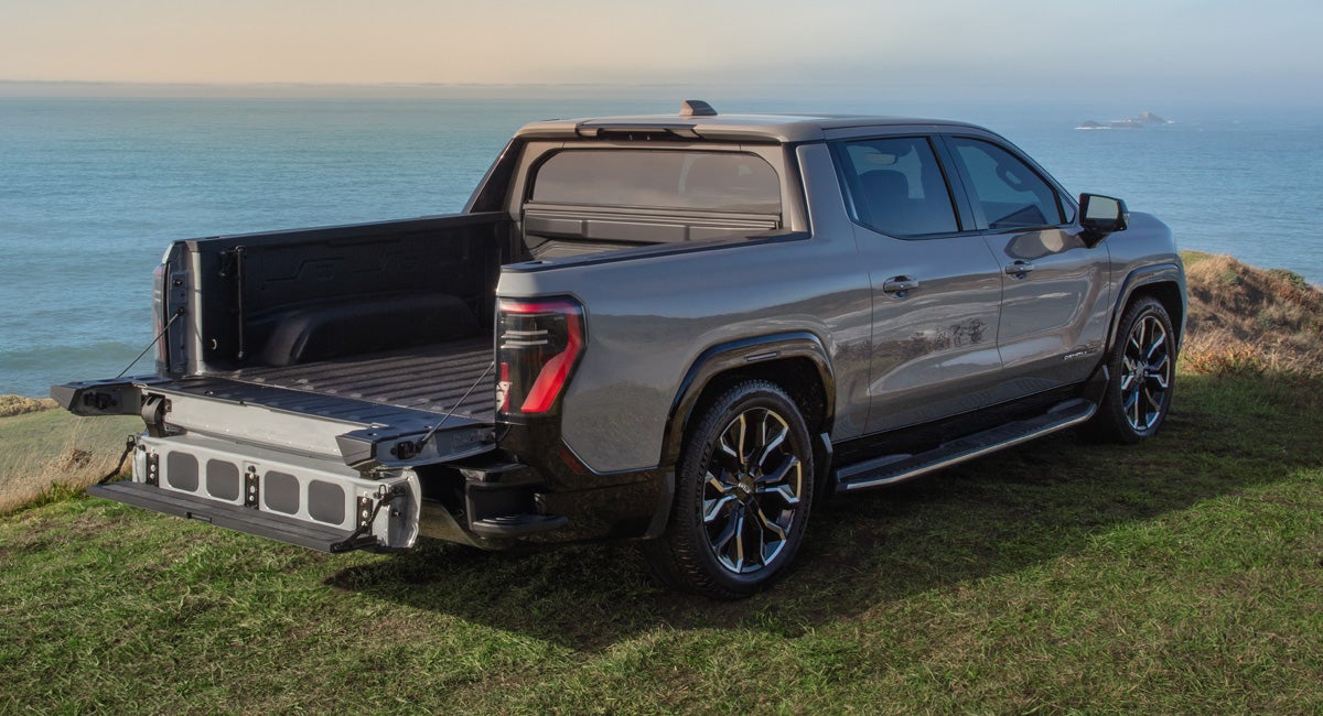 Rivard-Royall GMC in MEMPHIS TN